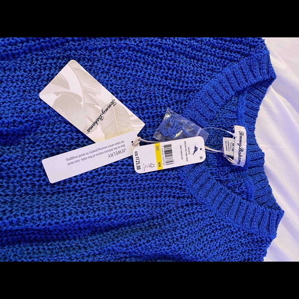 Tommy Bahama Marlina tape yarn V-neck Blouse - Picture 2 of 3